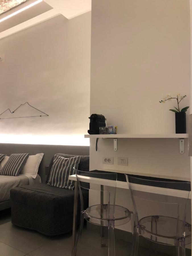 Vesucharme Suite Luxury Room Napoli Eksteriør bilde