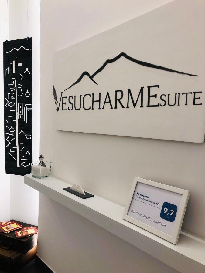 Vesucharme Suite Luxury Room Napoli Eksteriør bilde