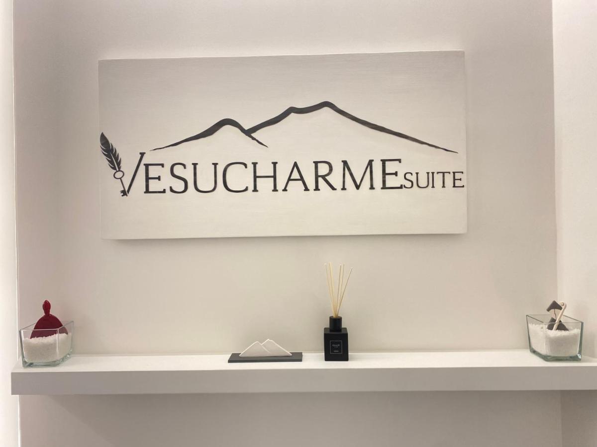 Vesucharme Suite Luxury Room Napoli Eksteriør bilde