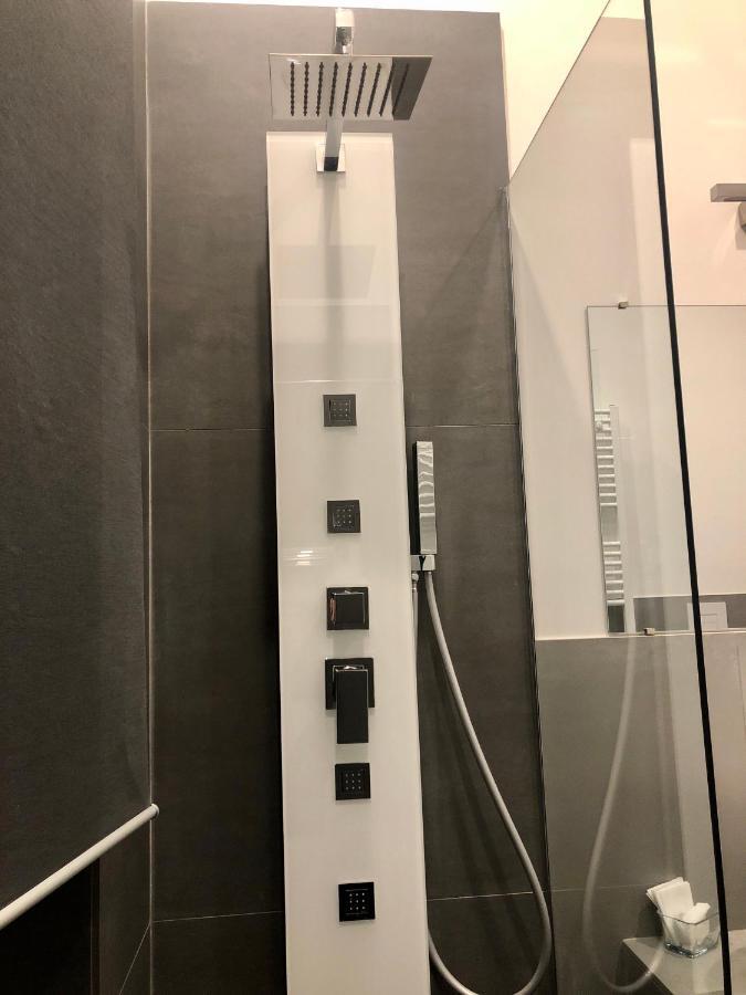 Vesucharme Suite Luxury Room Napoli Eksteriør bilde